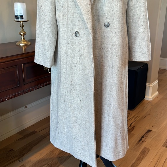 Vintage Women's Long Speckled Beige Coat - Picture 5 of 10